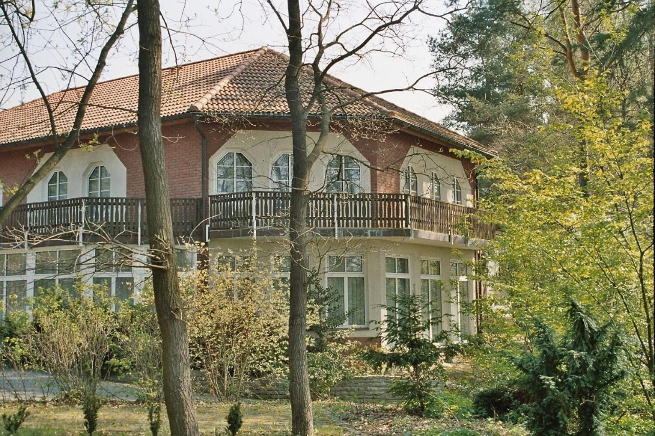 Parkstadthotel Бад-Мускау Экстерьер фото